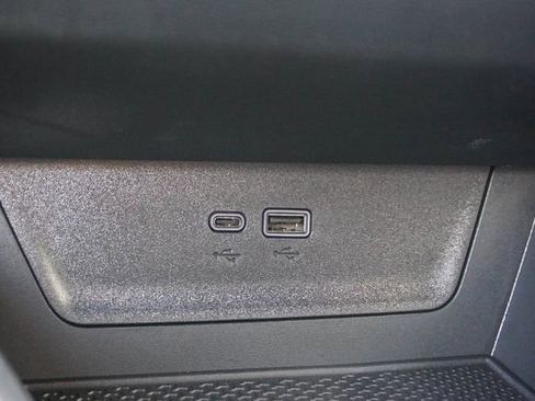 New 2026 Chevrolet Equinox RS w/ Safety and Technology Package FWD image 27