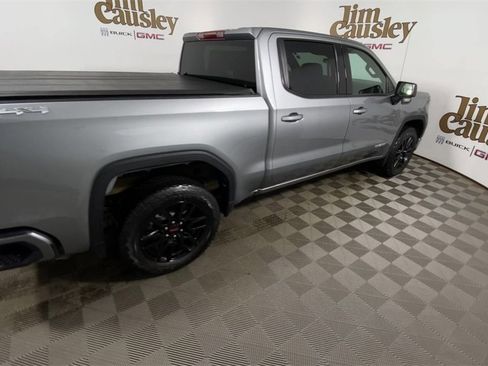 Used 2025 GMC Sierra 1500 Elevation image 8