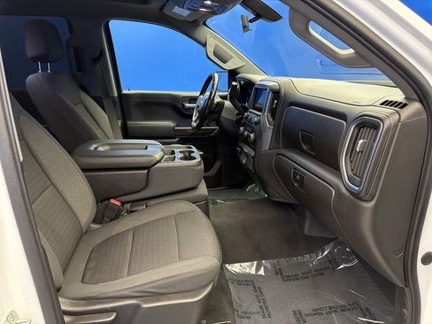 Used 2020 Chevrolet Silverado 1500 LT w/ All-Star Edition image 25