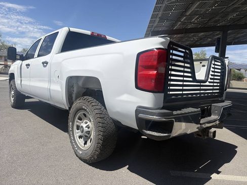 Used 2015 Chevrolet Silverado 3500 W/T AWD/4WD image 8