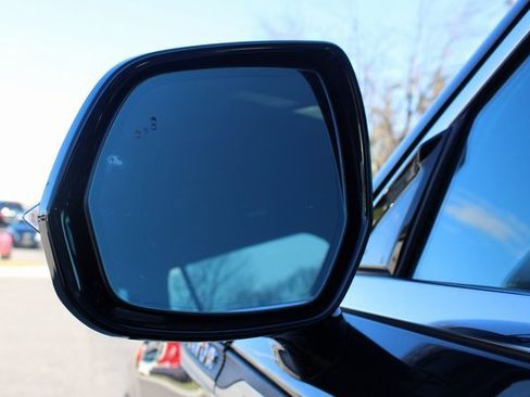 Used 2021 Lincoln Aviator Reserve w/ Elements Package Plus image 8