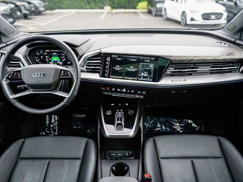 Used 2023 Audi Q4 e-tron Premium Plus w/ Premium Plus image 12