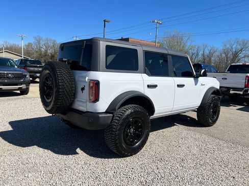 Used 2024 Ford Bronco Wildtrak image 8