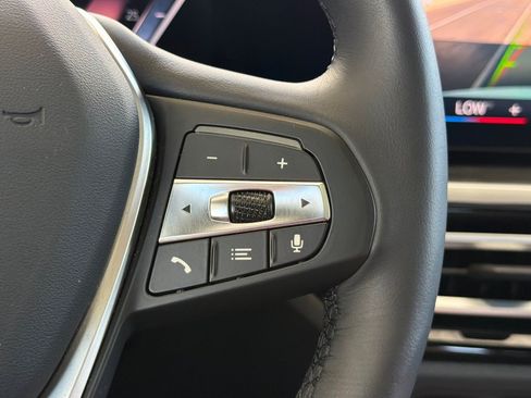 Used 2023 BMW i4 eDrive40 RWD image 31