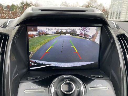 Used 2013 Ford C-MAX SEL image 61