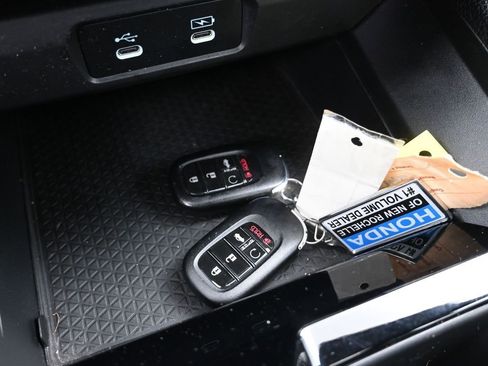 Certified 2023 Honda Accord Sport image 17