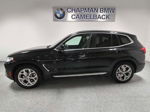 Used 2024 BMW X3 xDrive30i image 3