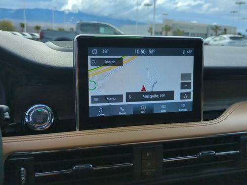 Used 2021 Lincoln Corsair Reserve w/ Equipment Group 201A image 22