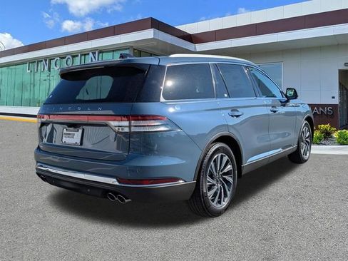 New 2026 Lincoln Aviator 2WD image 4
