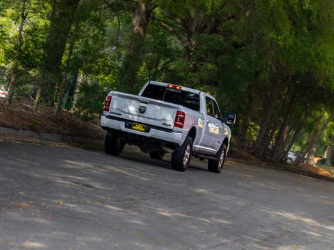 Used 2023 RAM 2500 Laramie AWD/4WD image 48