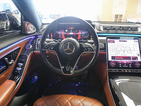 Used 2021 Mercedes-Benz S 580 4MATIC Sedan image 17