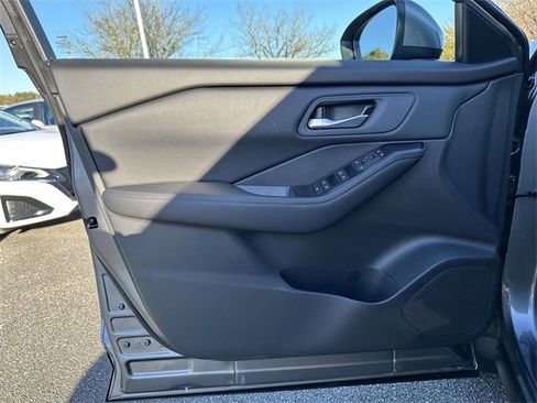 New 2026 Nissan Rogue SV image 14