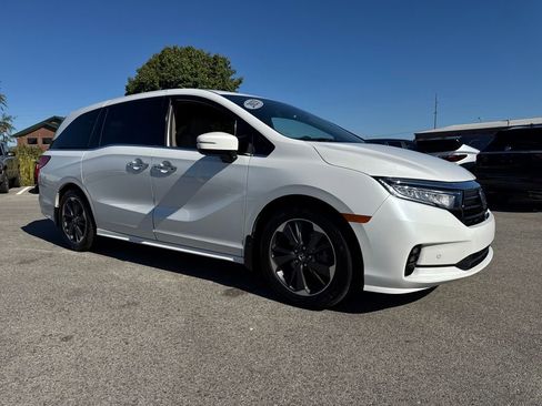 Used 2023 Honda Odyssey Elite image 7