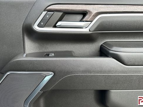 Certified 2024 Chevrolet Silverado 2500 LTZ image 20