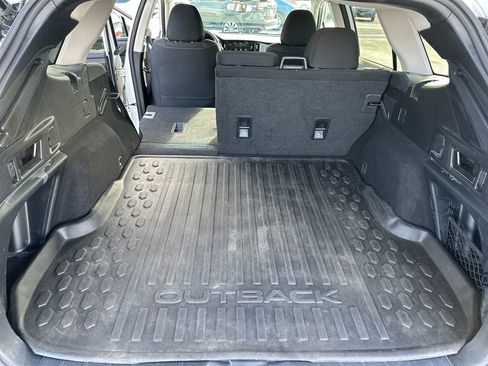 Certified 2022 Subaru Outback Premium image 38
