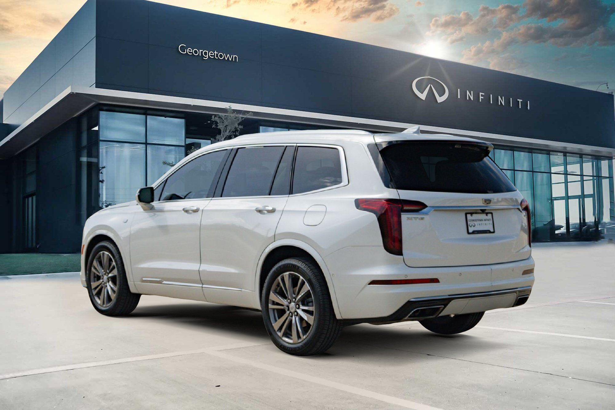 Used 2022 Cadillac XT6 Premium Luxury w/ Technology Package FWD image 6