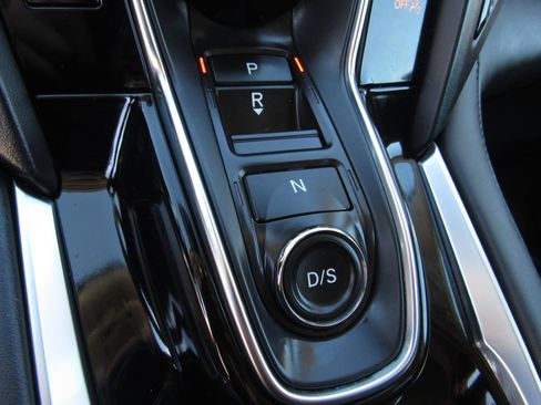 Used 2023 Acura RDX FWD image 22