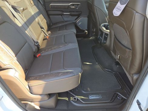 Used 2025 RAM 1500 Limited image 32