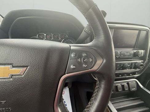 Used 2018 Chevrolet Silverado 1500 LTZ w/ LTZ Plus Package image 17