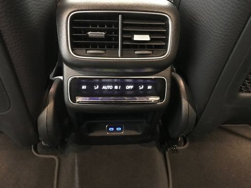 Used 2024 Mercedes-Benz GLE 450 4MATIC image 14