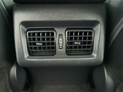 Used 2023 Toyota Camry XSE image 37