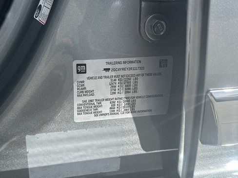 Used 2024 Chevrolet Silverado 2500 High Country w/ High Country Premium Package image 38