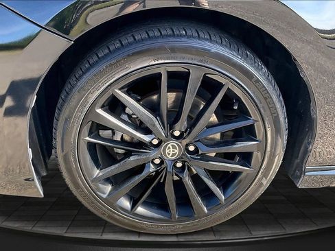 Used 2024 Toyota Camry XSE FWD image 9