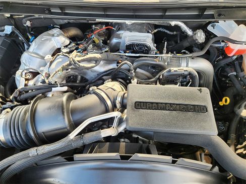 Certified 2025 Chevrolet Silverado 2500 LT w/ Convenience Package image 31