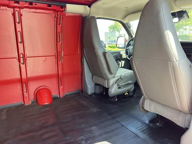 Used 2024 Chevrolet Express 2500 w/ Driver Convenience Package RWD image 11