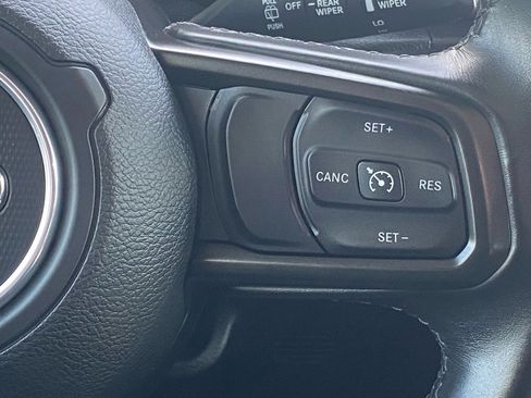 Used 2021 Jeep Wrangler Unlimited Sport image 8