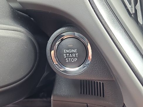 New 2025 Subaru Crosstrek 2.5i Limited image 9