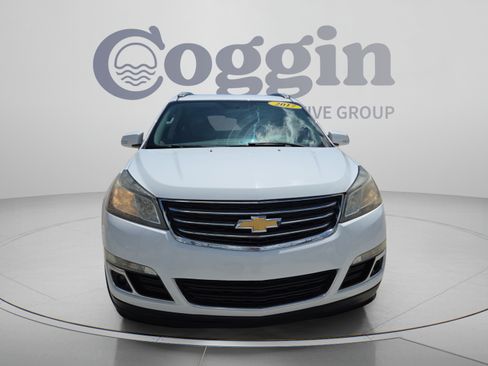 Used 2017 Chevrolet Traverse LT FWD image 8