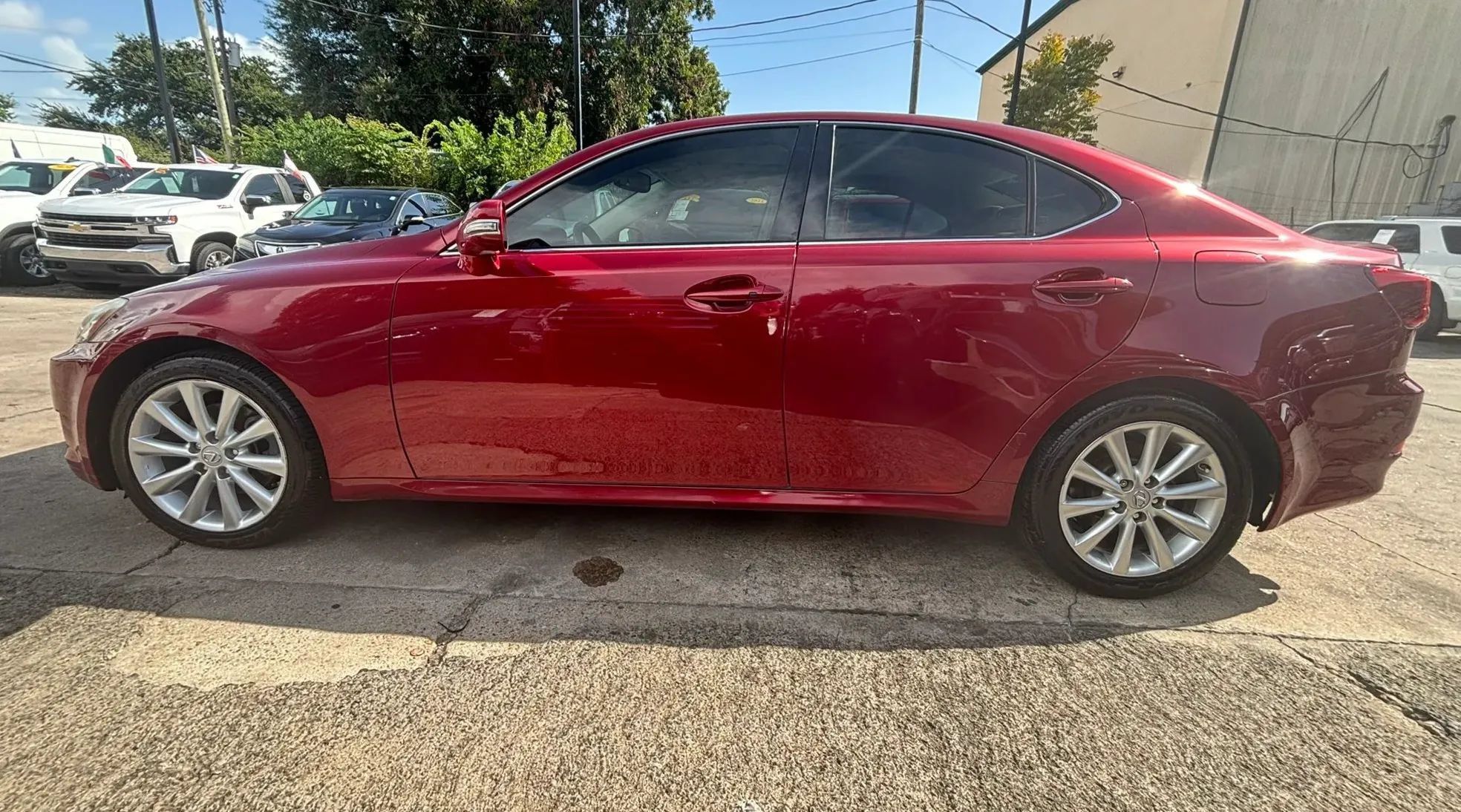 Used 2010 Lexus IS 250 w/ Premium Pkg Value Edition RWD image 3