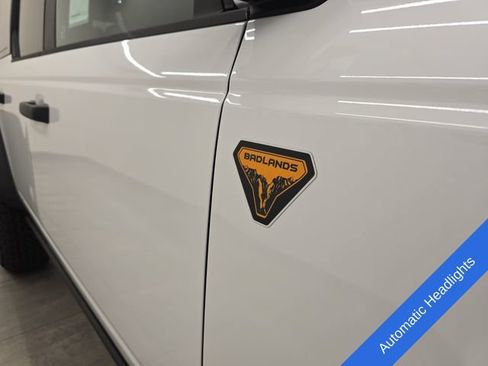 New 2026 Ford Bronco Badlands AWD/4WD image 8