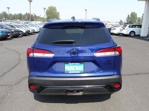 Used 2024 Toyota Corolla Cross AWD Hybrid image 4