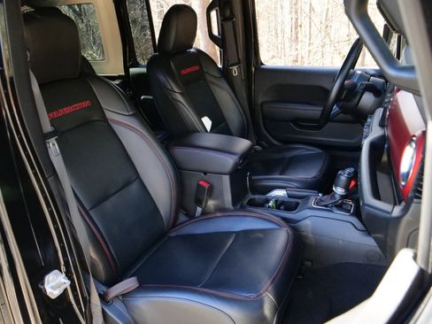 Used 2020 Jeep Wrangler Unlimited Rubicon image 35