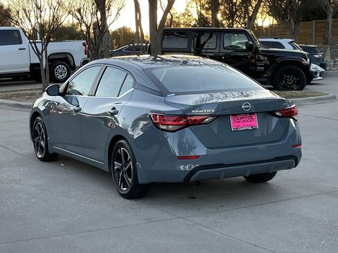 Used 2024 Nissan Sentra SV image 4