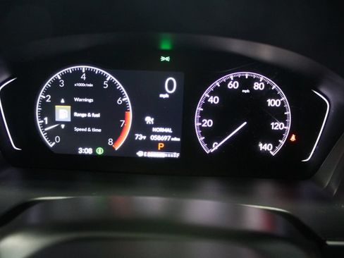 Used 2024 Honda Pilot Touring image 23
