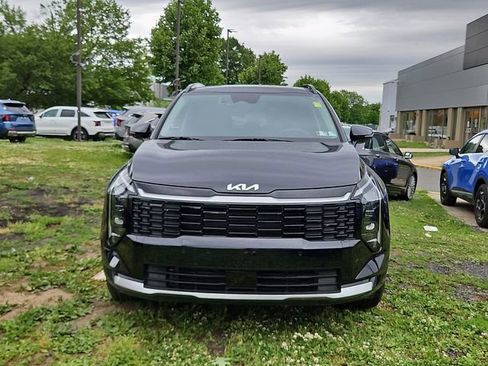 Certified 2026 Kia Sportage SX FWD image 2