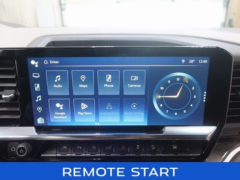 Used 2023 Chevrolet Silverado 1500 LTZ w/ Z71 Off-Road Package AWD/4WD image 15