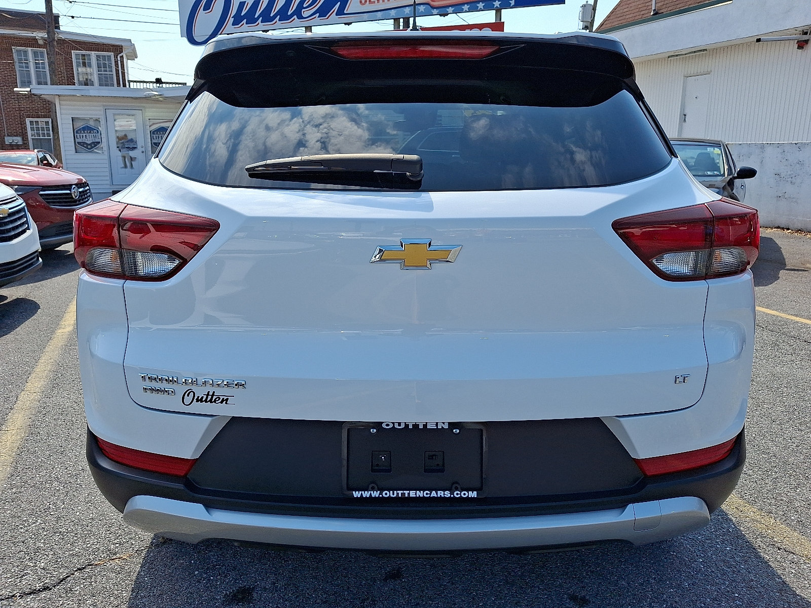 Used 2023 Chevrolet TrailBlazer LT AWD/4WD image 4