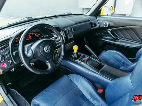 Used 2001 Honda S2000 image 2