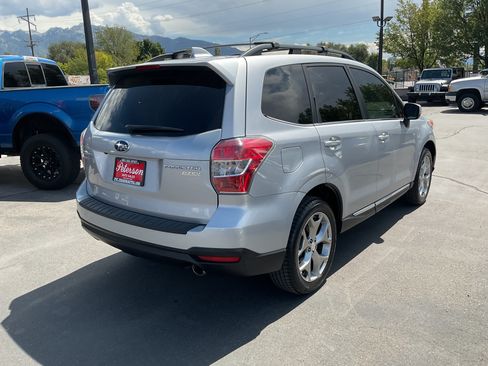 Used 2016 Subaru Forester 2.5i Touring w/ Eyesight & Navigation System AWD/4WD image 6