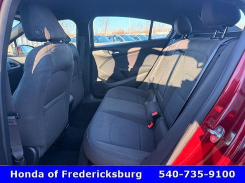 Used 2017 Chevrolet Cruze LT w/ Convenience Package image 22