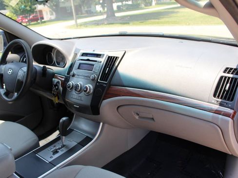 Used 2008 Hyundai Veracruz GLS FWD image 36