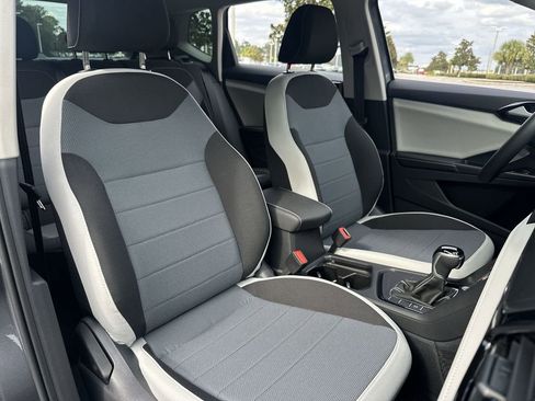 New 2025 Volkswagen Taos S image 25