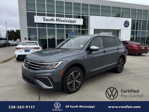 Used 2024 Volkswagen Tiguan Wolfsburg Edition image 1