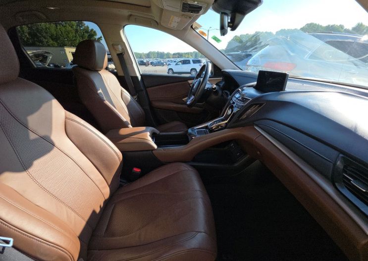 Used 2019 Acura RDX w/ Technology Package AWD/4WD image 5