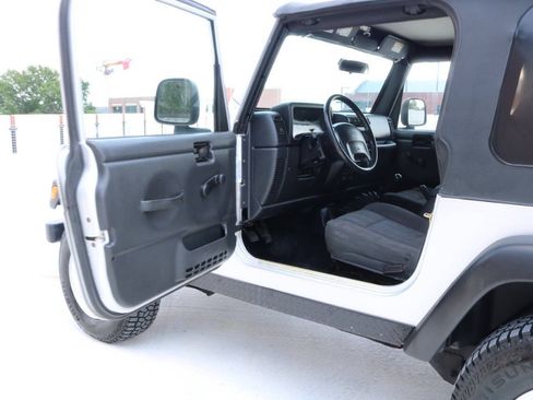 Used 2003 Jeep Wrangler Rubicon AWD/4WD image 77