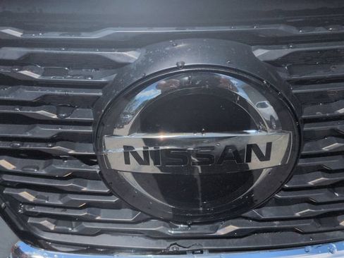 Used 2019 Nissan Rogue SV w/ Premium Package AWD/4WD image 33